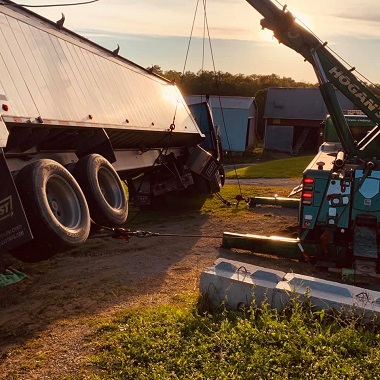 semi-truck roadside recovery